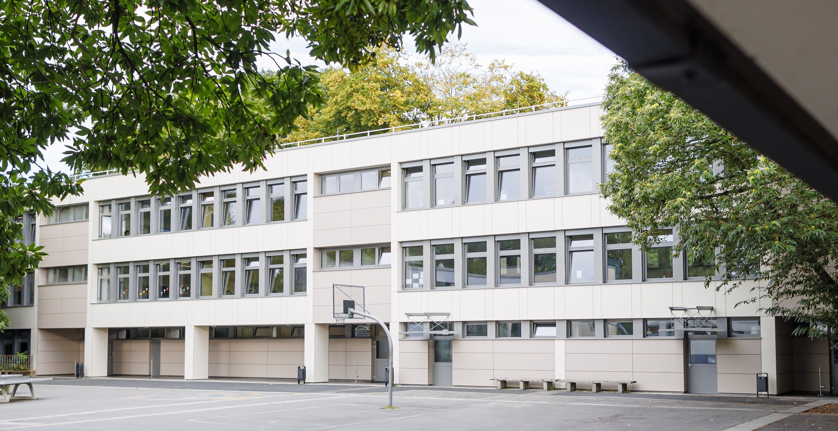 Hauptgebäude fertig